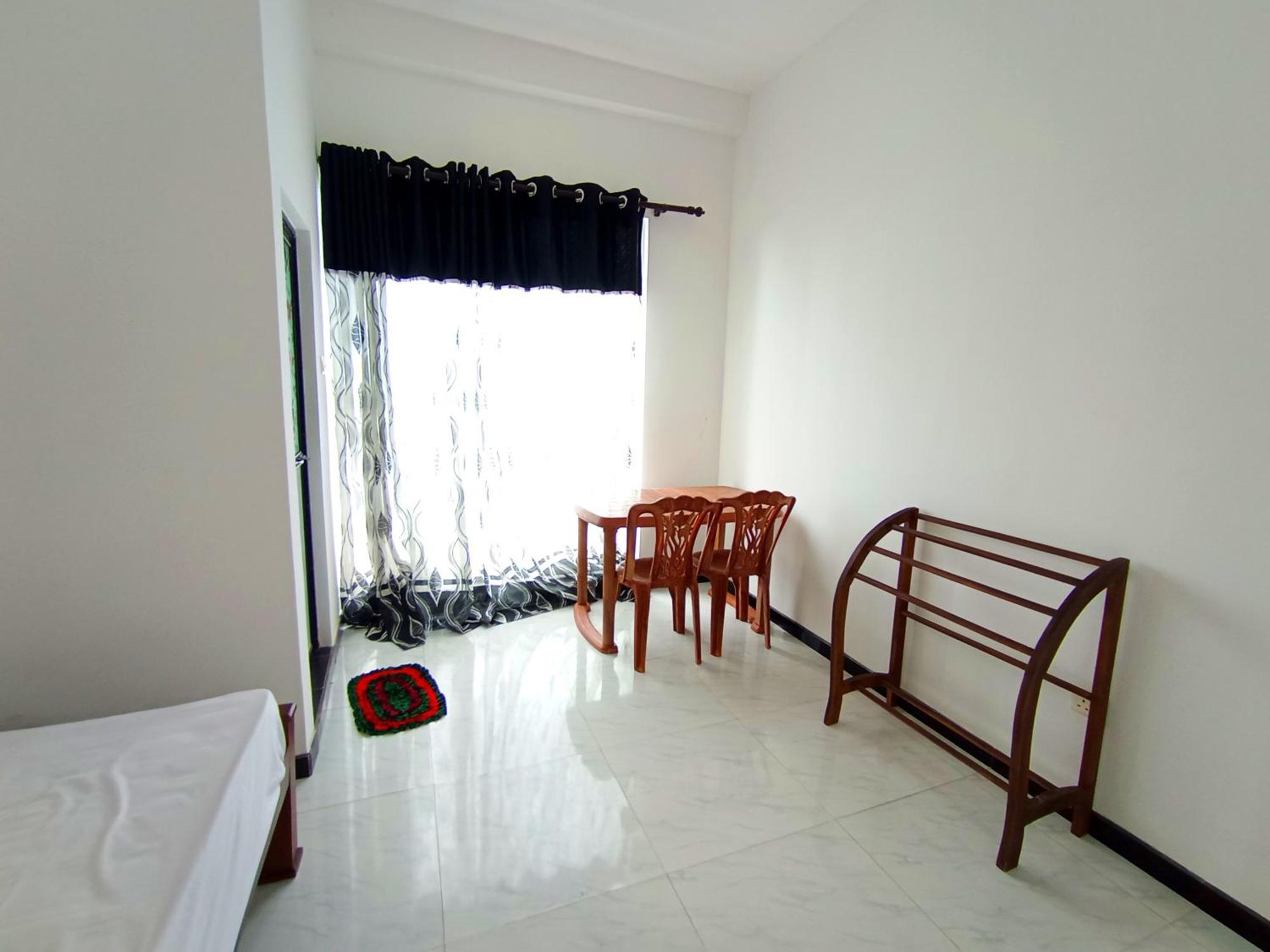 Hotel Blue Waves Ocean Mirissa Extérieur photo
