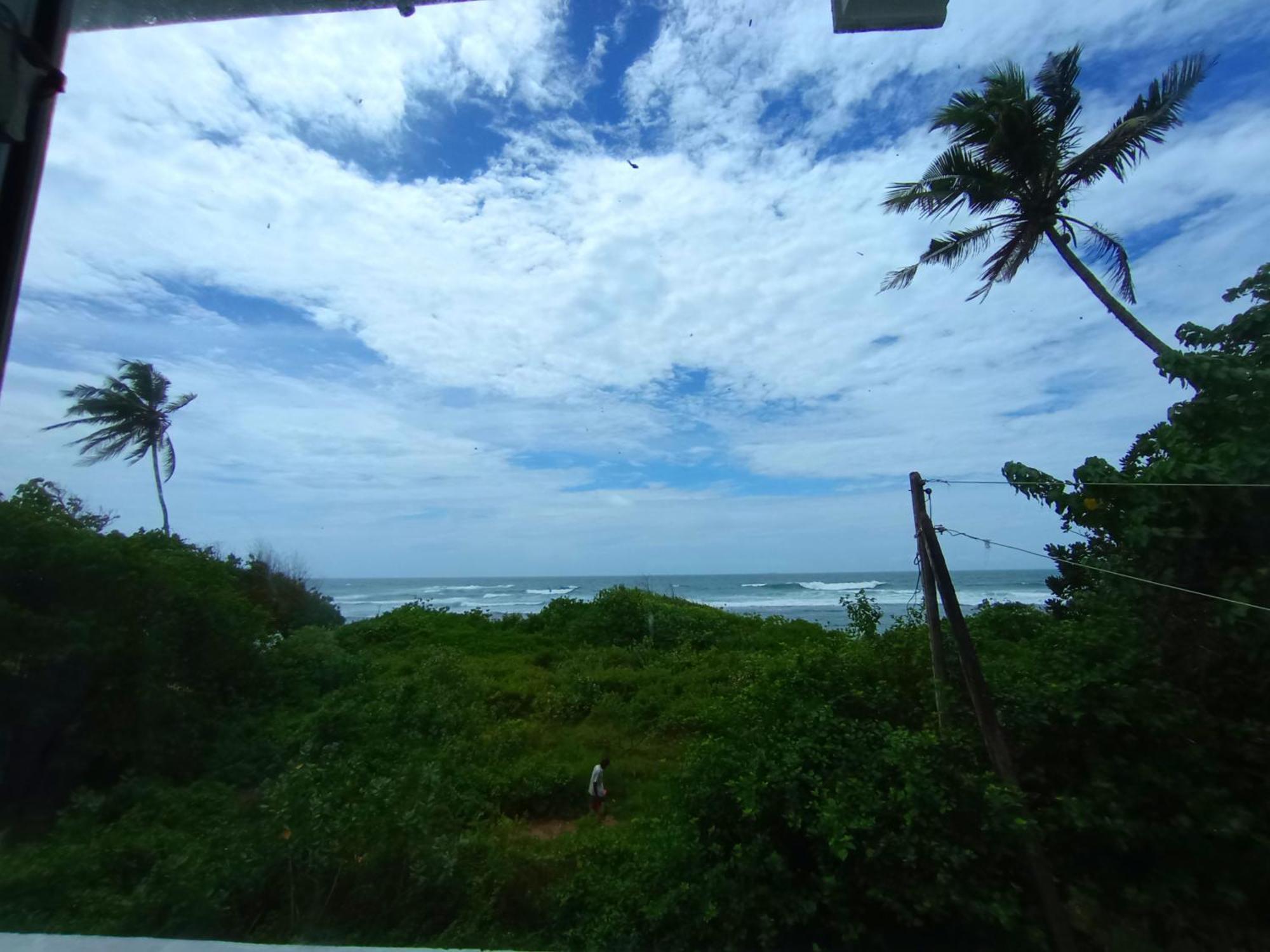 Hotel Blue Waves Ocean Mirissa Extérieur photo
